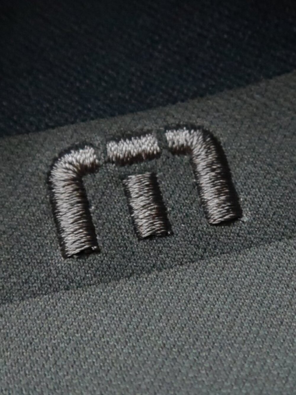 Travis Mathew Lt Blue Gray Striped Performance Polo (L) ⛳️ ⛳️ ⛳️